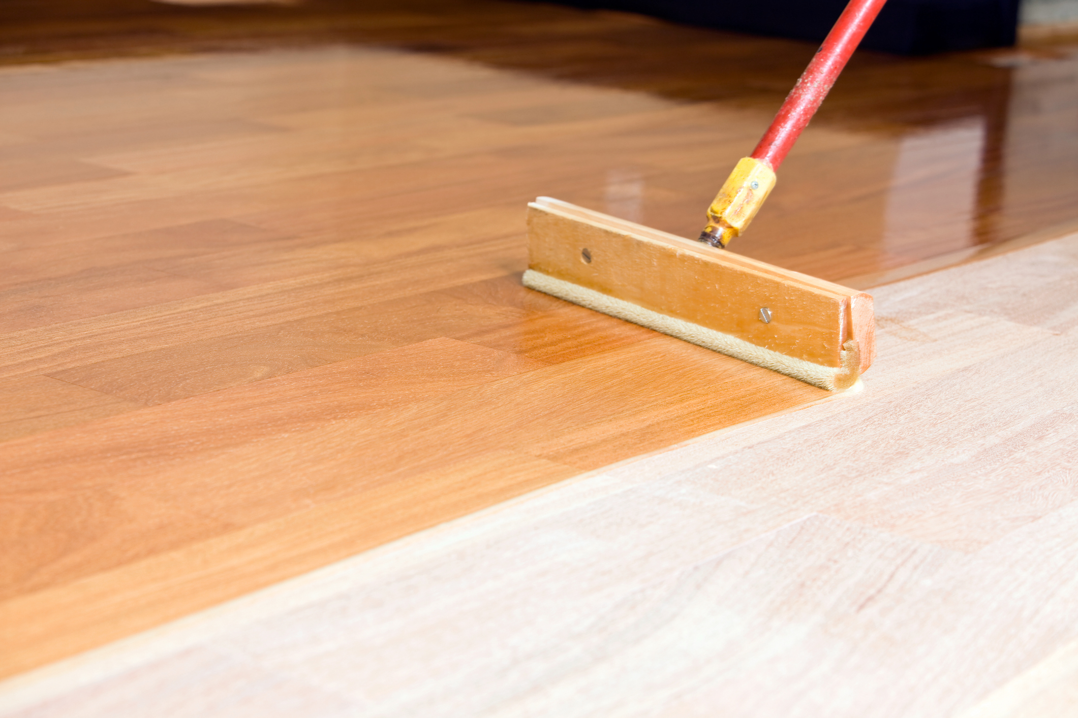 Hardwood Floor Refinishing vs. Replacement: Which Is the Better Investment? 1